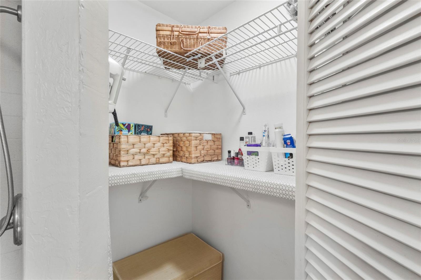 Image 35 of 43 For 4611 Hidden View Place 25