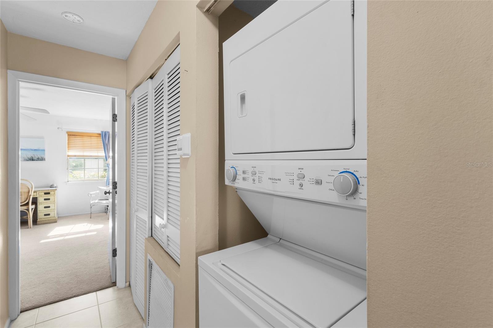 Image 38 of 43 For 4611 Hidden View Place 25