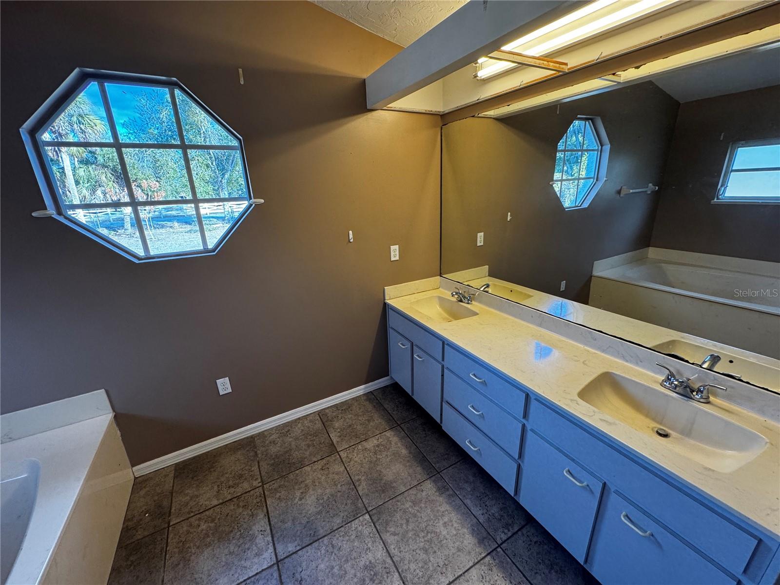 Image 18 of 26 For 7026 85th Street Court E