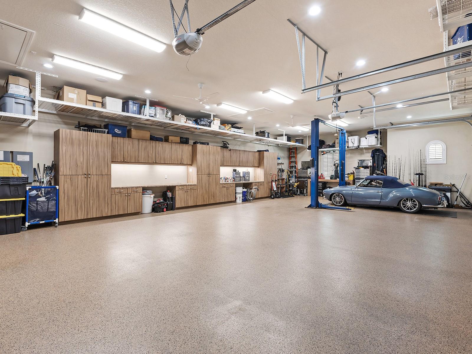 Image 70 of 94 For 7515 Ladybank Crossing