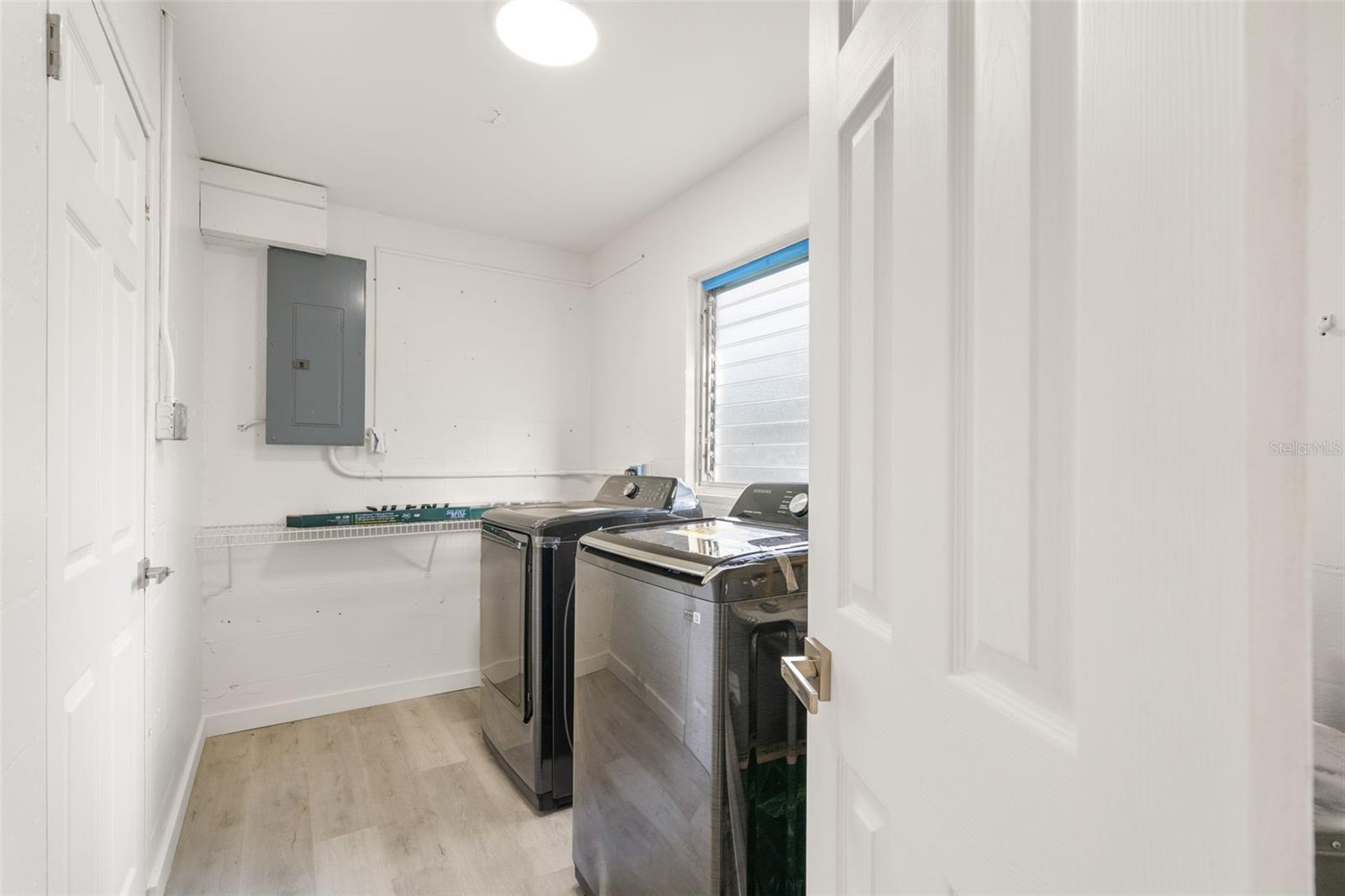 Image 20 of 23 For 1778 23rd Street