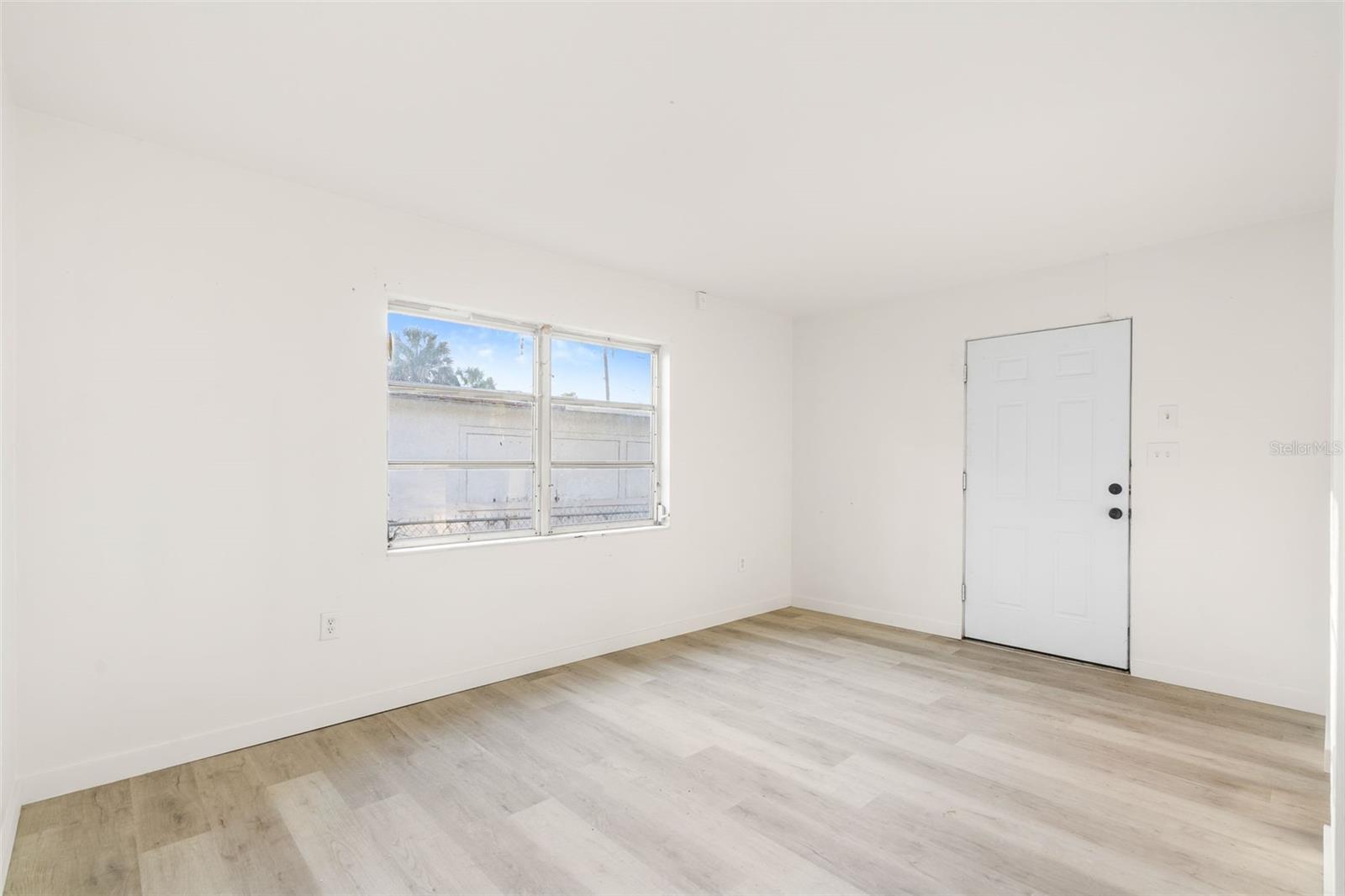 Image 9 of 23 For 1778 23rd Street