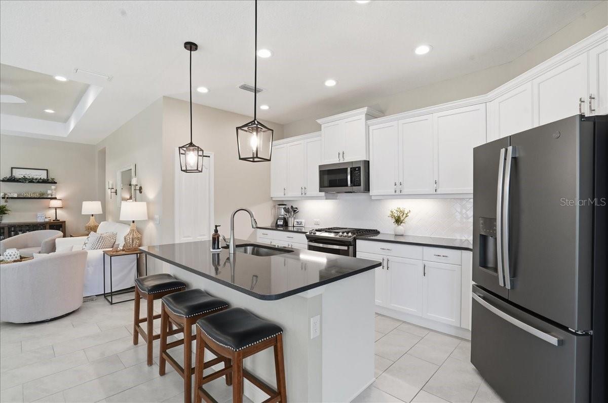 Image 15 of 64 For 3511 Azurite Way