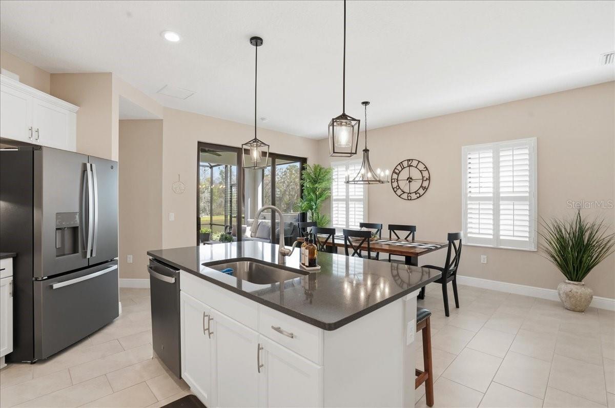 Image 16 of 64 For 3511 Azurite Way