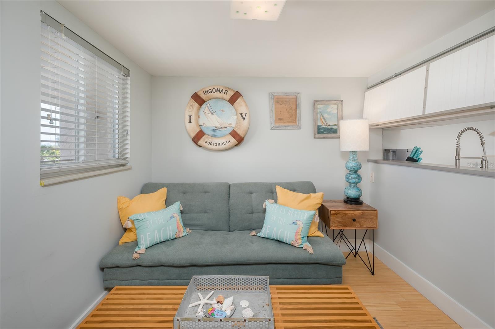 Image 13 of 36 For 845 Benjamin Franklin Drive 302