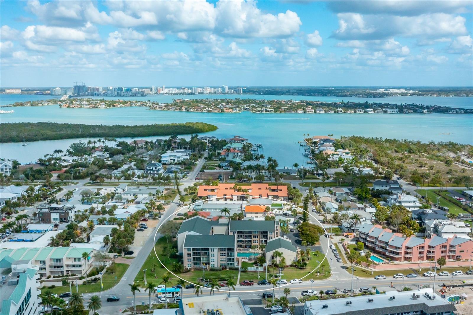 Image 28 of 36 For 845 Benjamin Franklin Drive 302