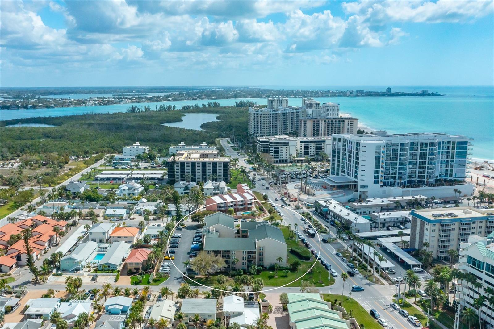 Image 31 of 36 For 845 Benjamin Franklin Drive 302