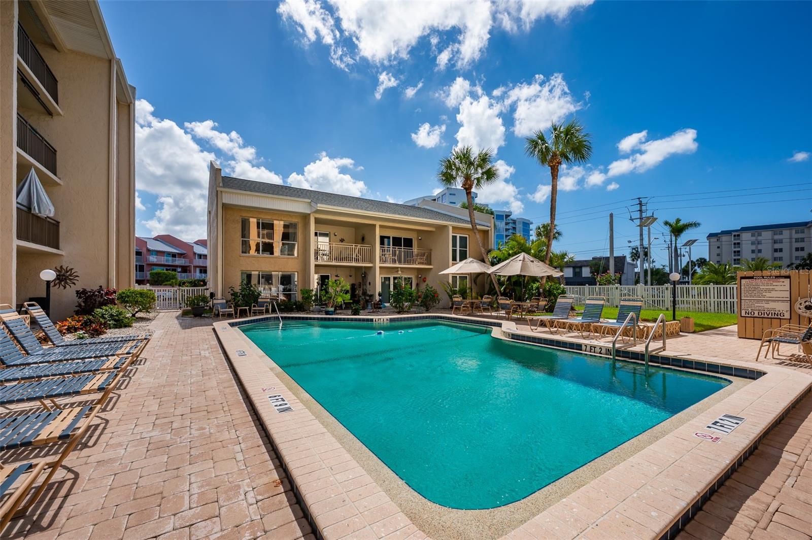 Image 32 of 36 For 845 Benjamin Franklin Drive 302