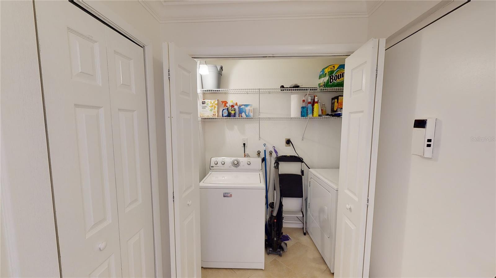 Image 26 of 41 For 2749 Orchid Oaks Drive 302