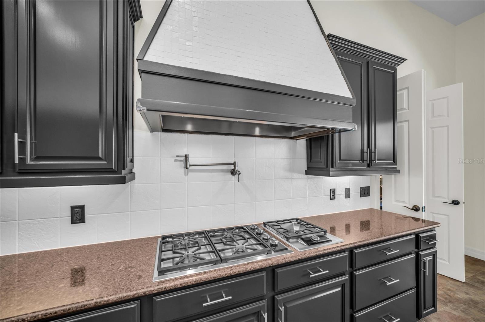 Image 62 of 93 For 22805 Night Heron Way