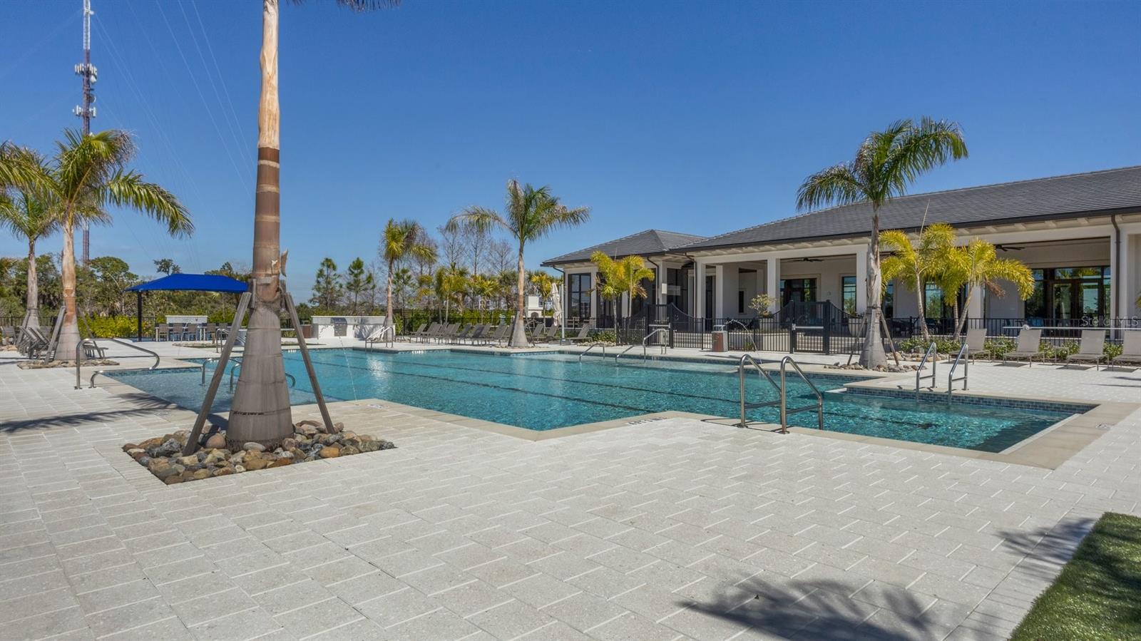 Image 33 of 34 For 690 Allora Avenue