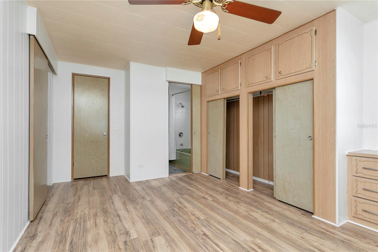 Image 22 of 42 For 4809 4th Street W