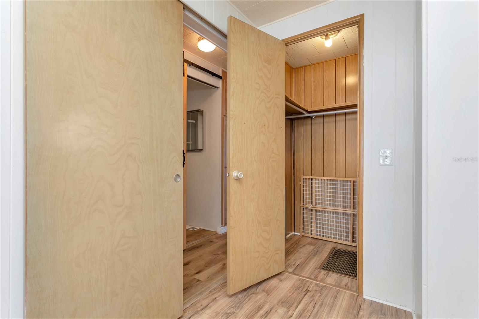 Image 24 of 42 For 4809 4th Street W