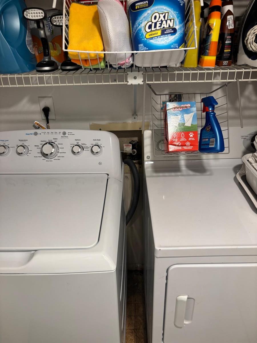 Image 22 of 24 For 5689 Gardens Drive