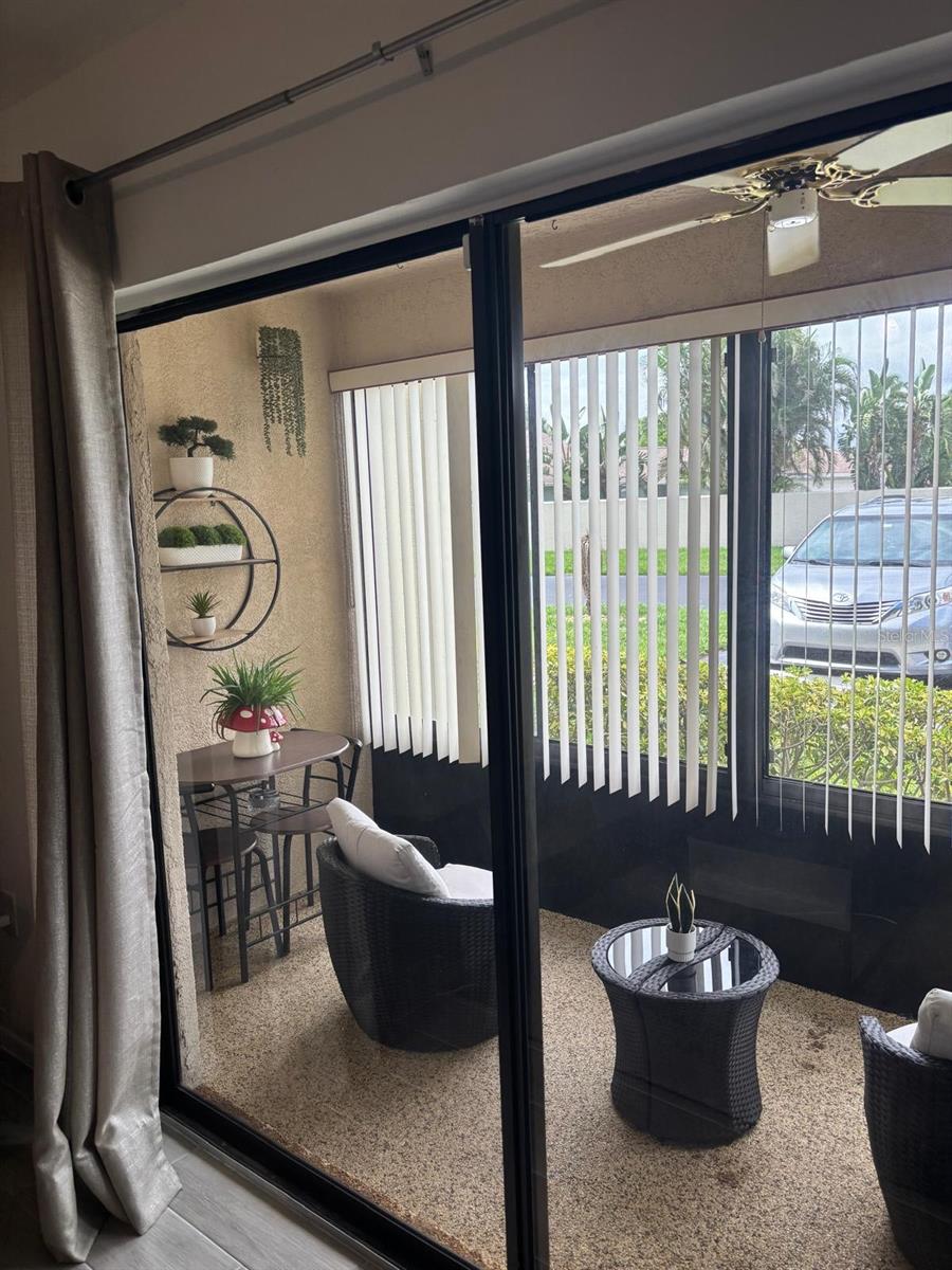 Image 7 of 24 For 5689 Gardens Drive