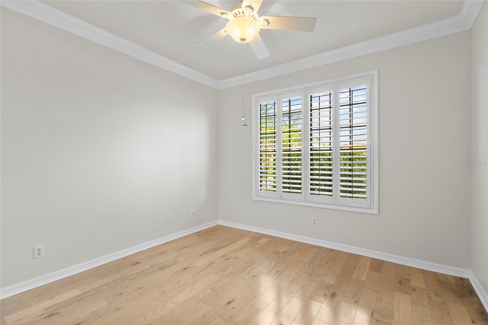 Image 20 of 43 For 20528 Pezzana Drive