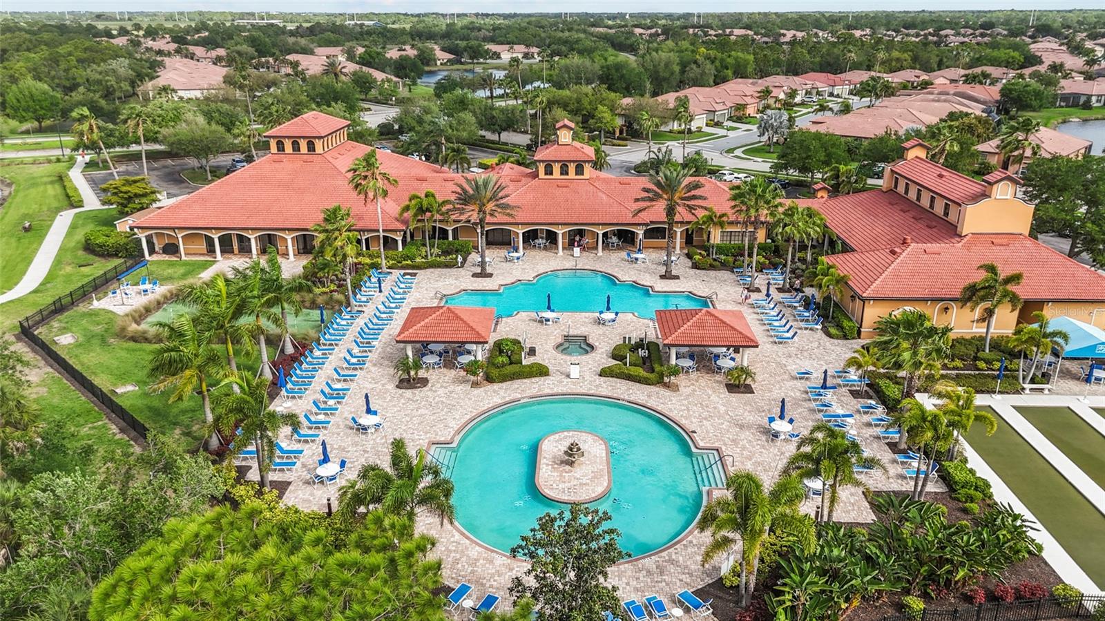 Image 41 of 43 For 20528 Pezzana Drive