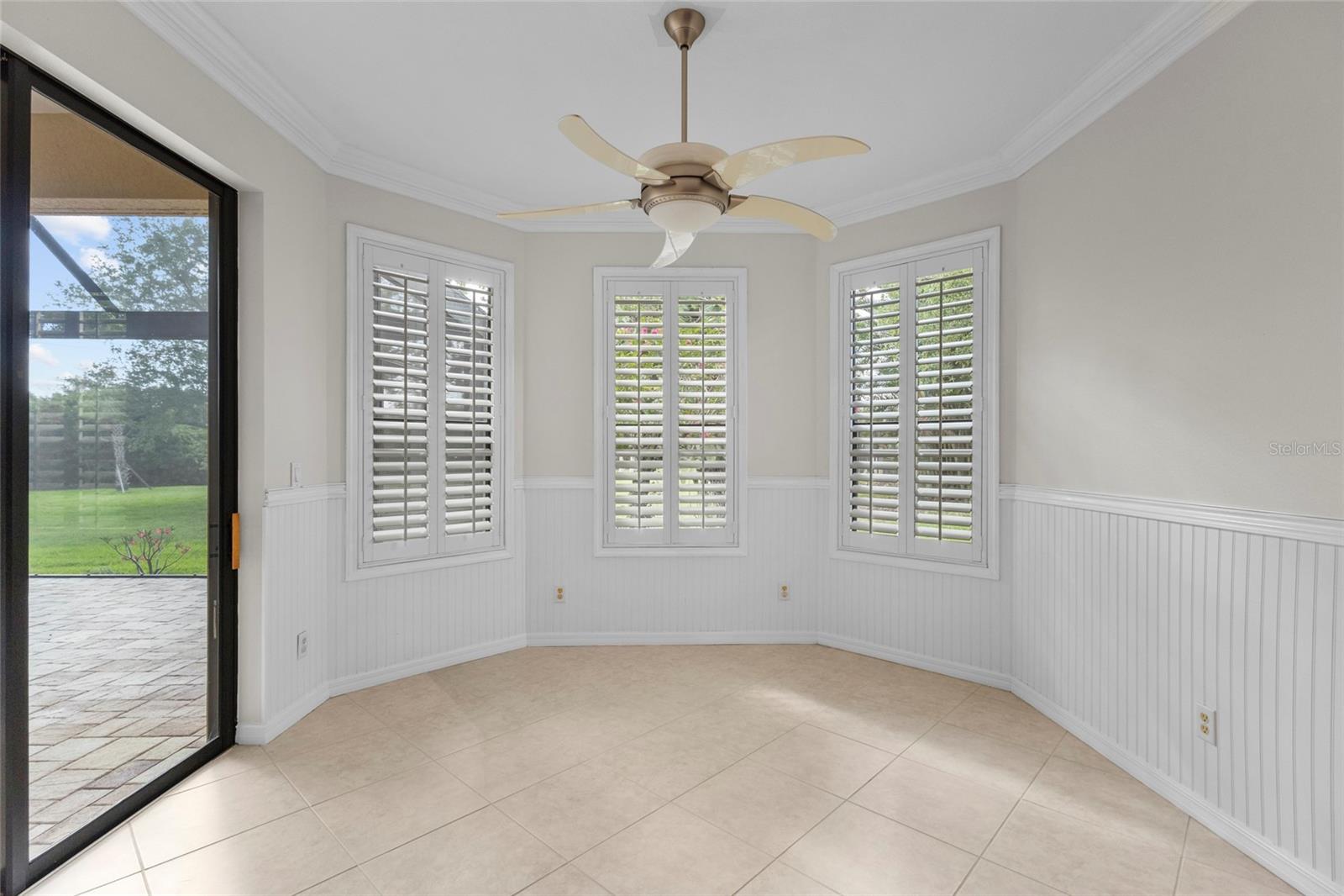 Image 7 of 43 For 20528 Pezzana Drive