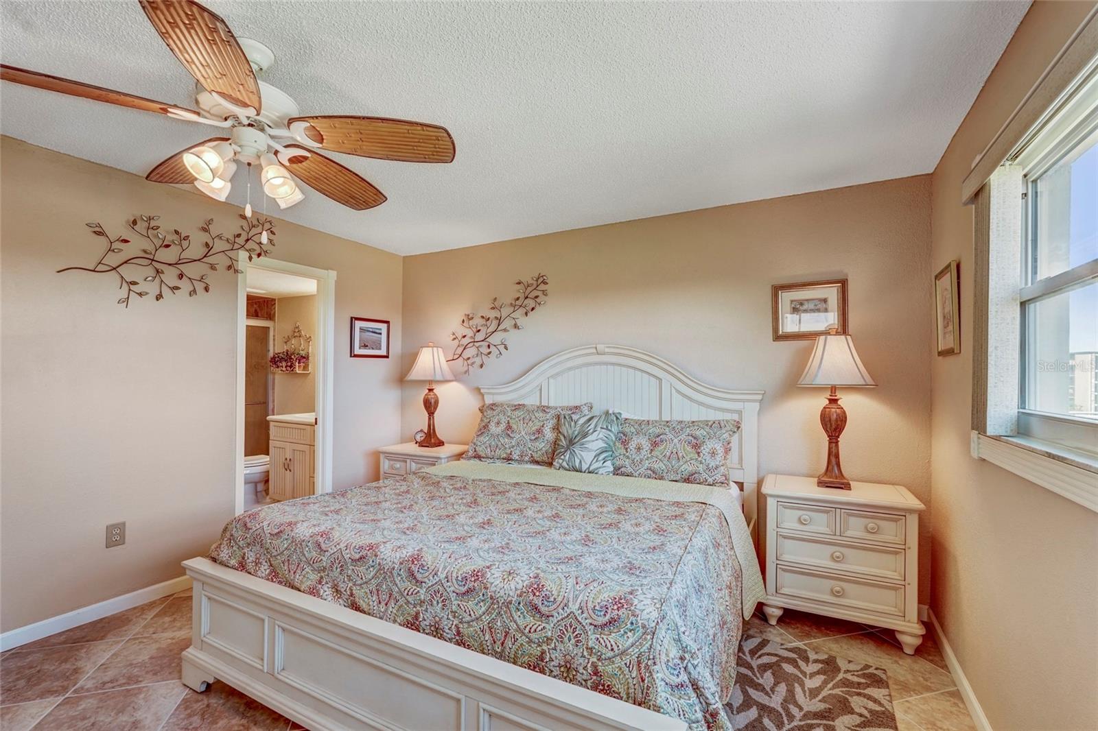 Image 15 of 29 For 4040 Ironwood Circle 406f