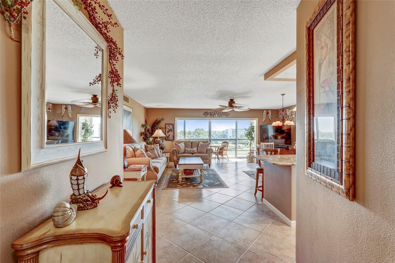 Image 6 of 29 For 4040 Ironwood Circle 406f