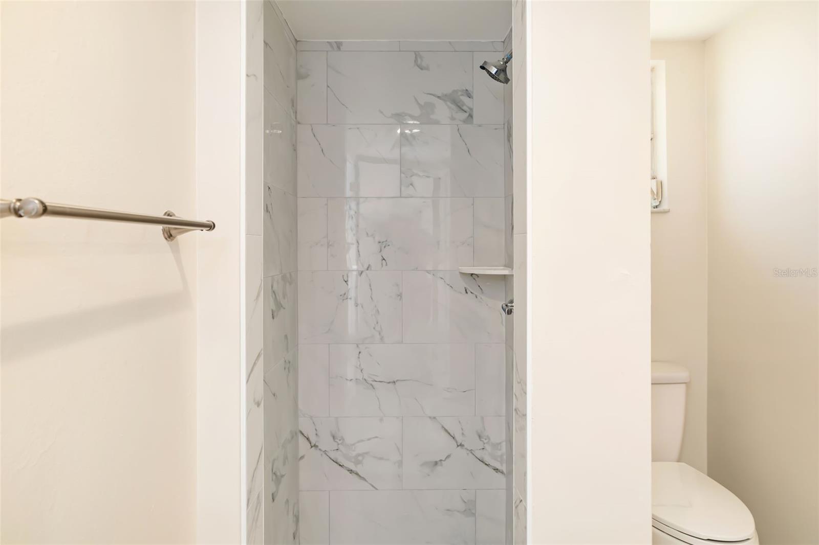 Image 25 of 57 For 1097 Willis Avenue