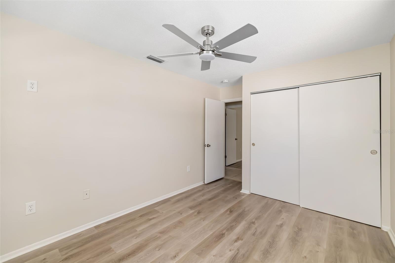 Image 30 of 57 For 1097 Willis Avenue