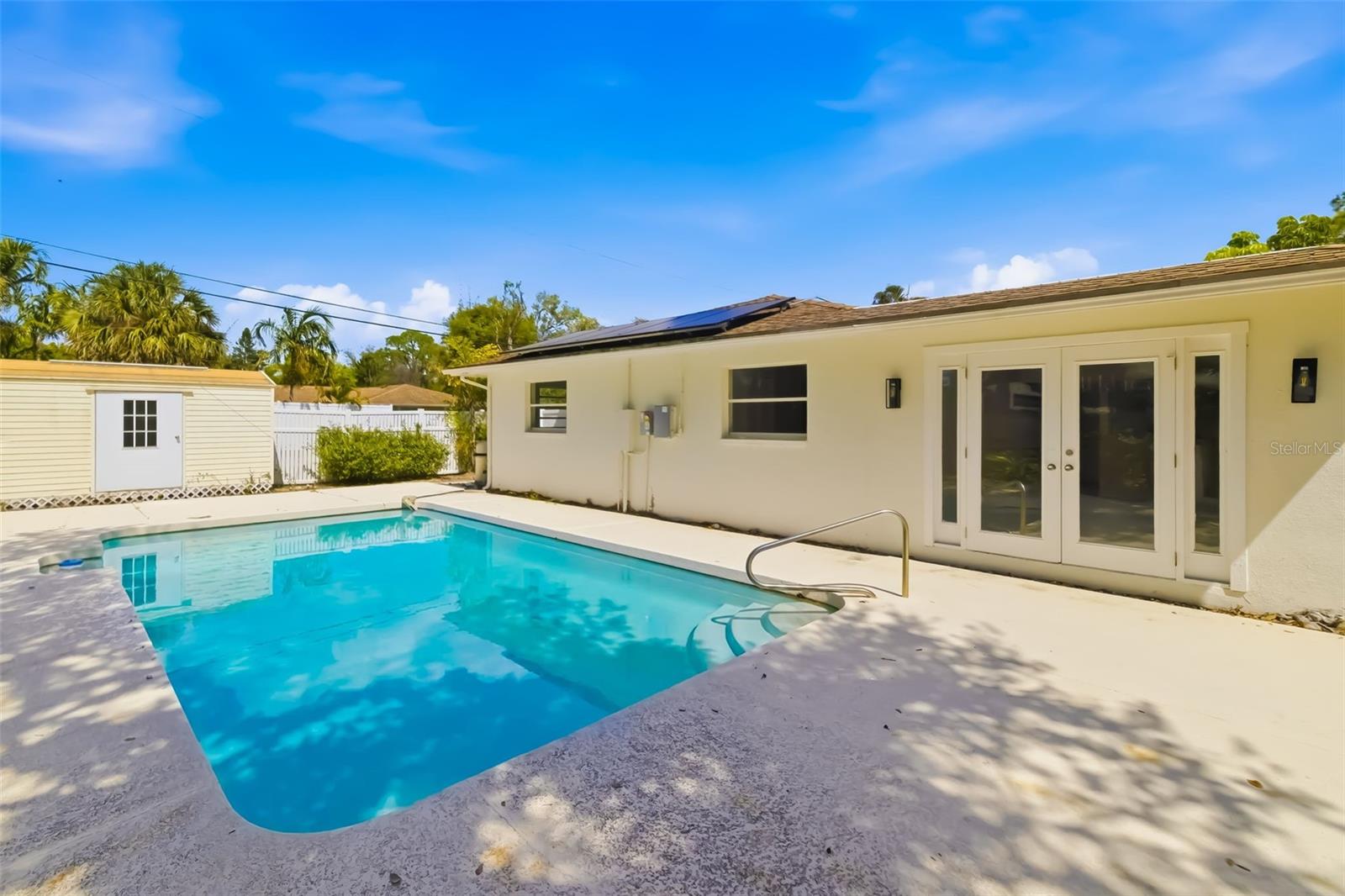 Image 33 of 57 For 1097 Willis Avenue