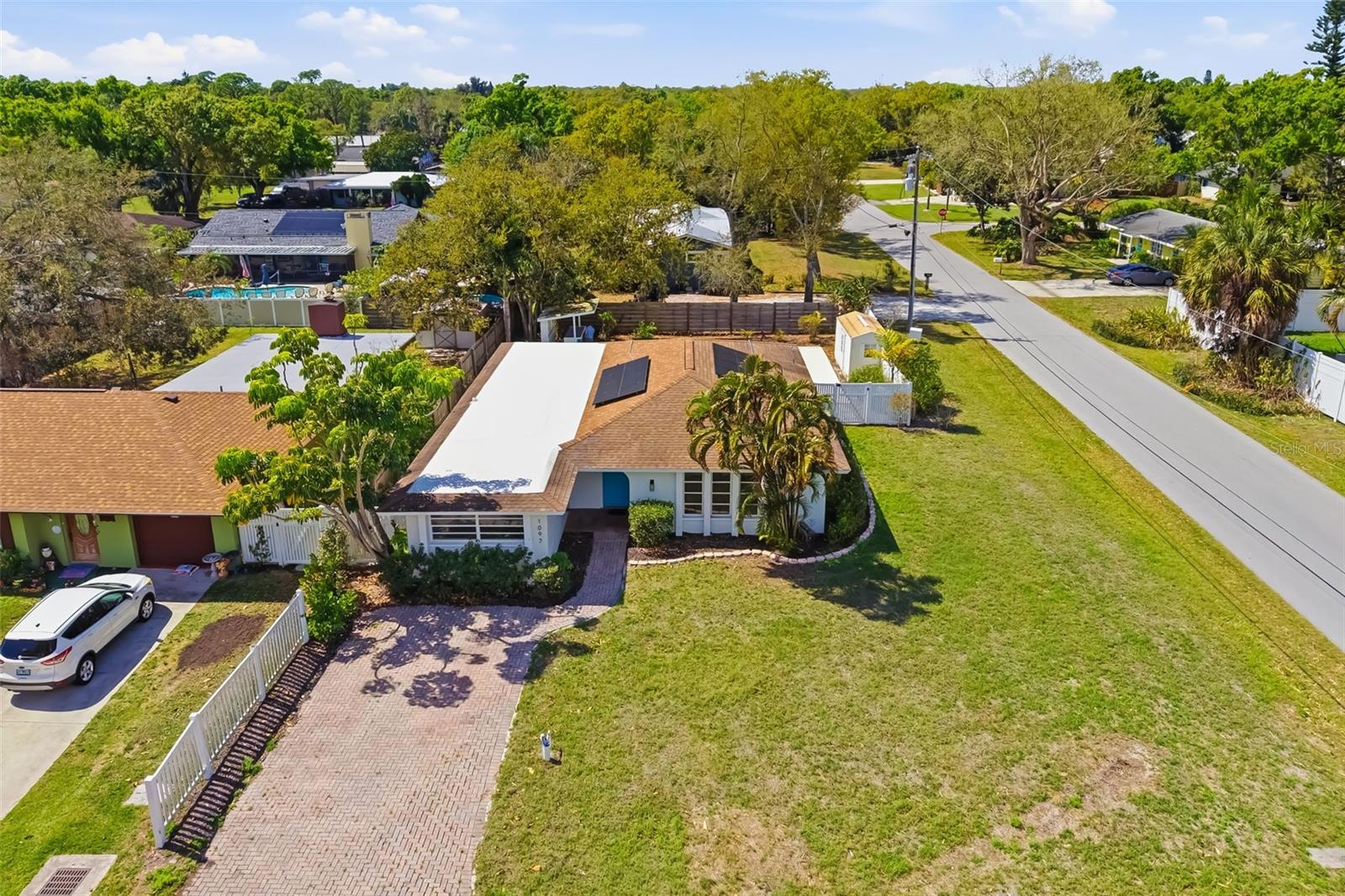 Image 43 of 57 For 1097 Willis Avenue