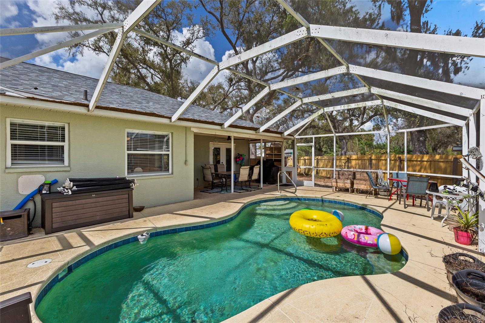 Image 18 of 25 For 3703 31st Street E