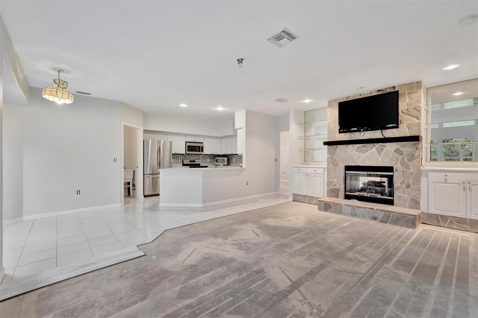 Image 13 of 36 For 6864 Corral Court