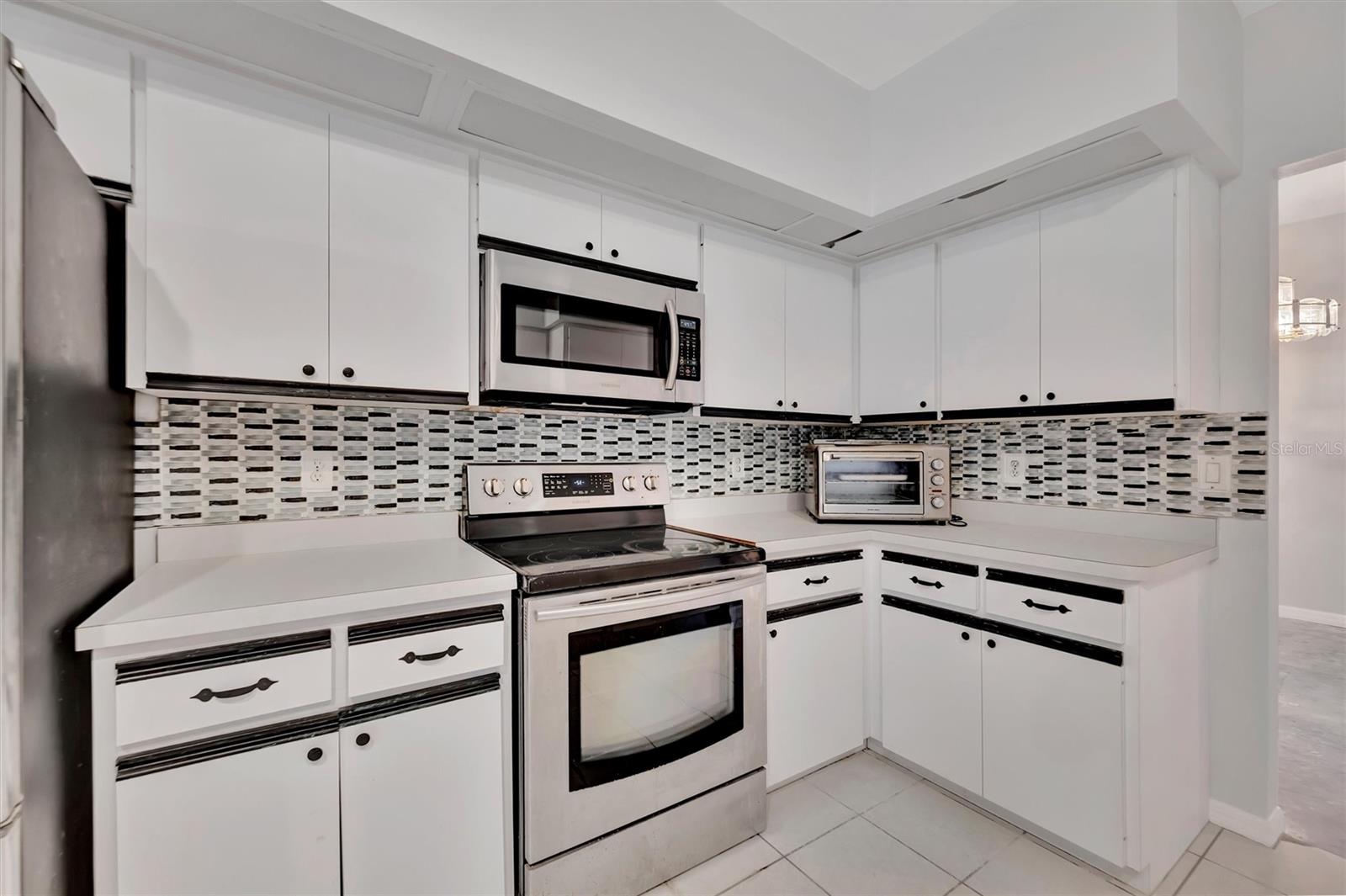 Image 17 of 36 For 6864 Corral Court