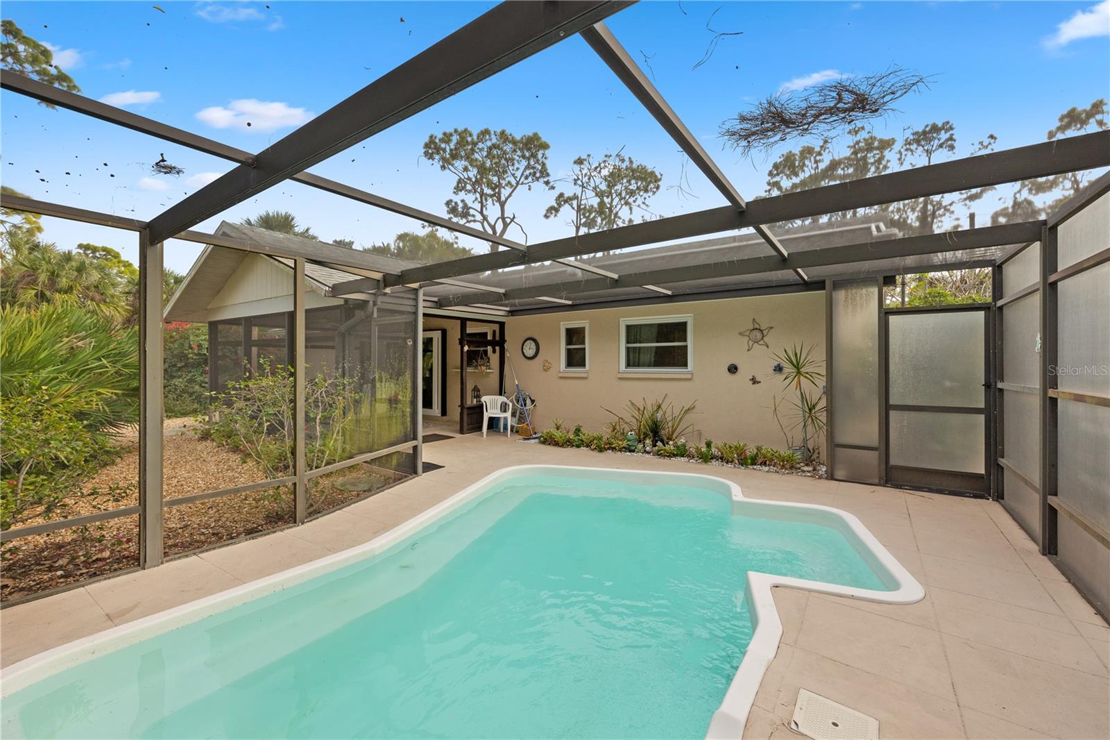 Image 28 of 38 For 2141 Cordes Street