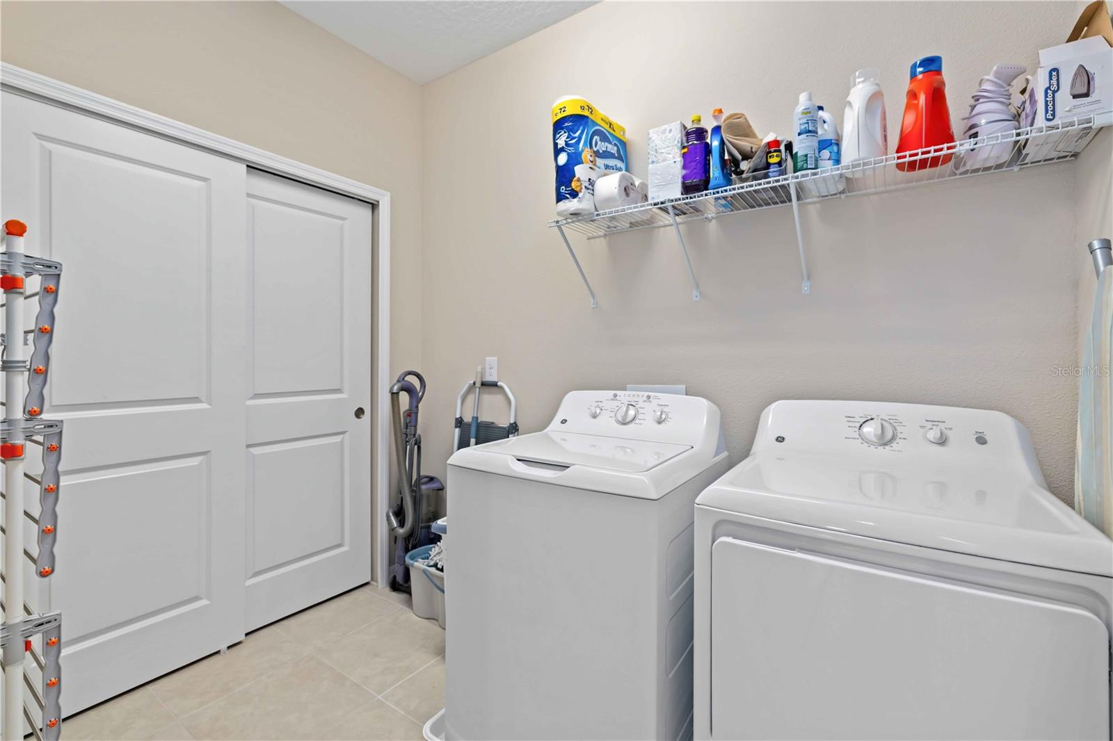 Image 24 of 41 For 13828 Messina Loop 203