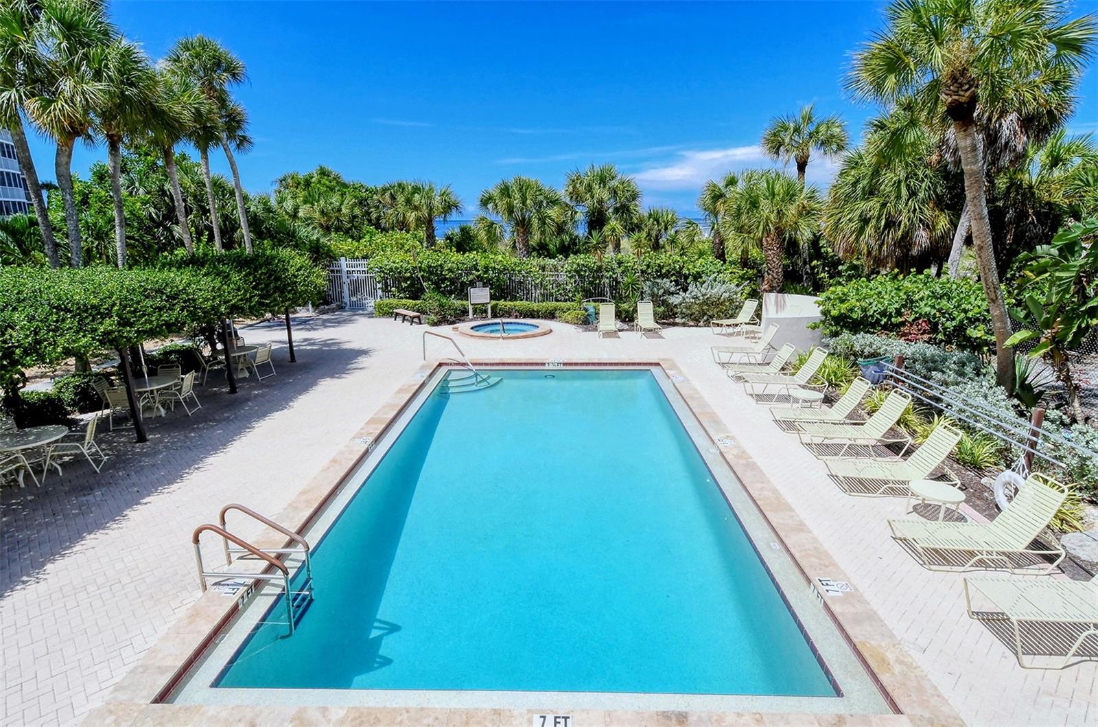 Image 34 of 36 For 6287 Midnight Pass Road 103