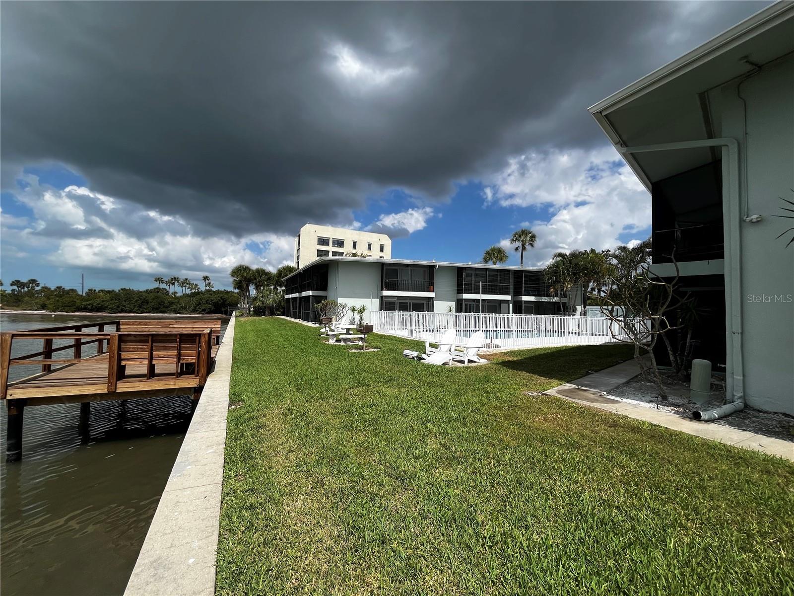 Image 17 of 39 For 2566 Gary Circle 5