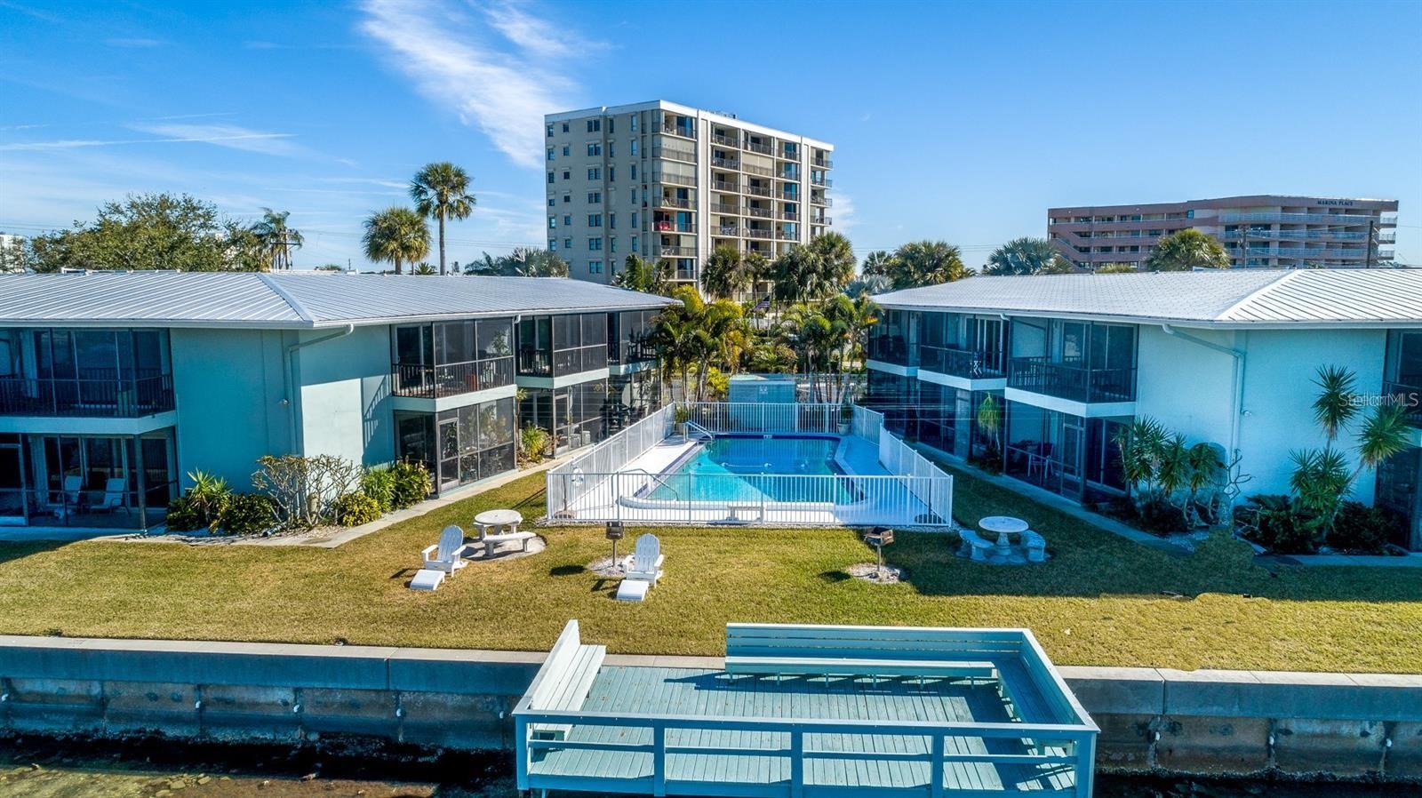 Image 20 of 39 For 2566 Gary Circle 5