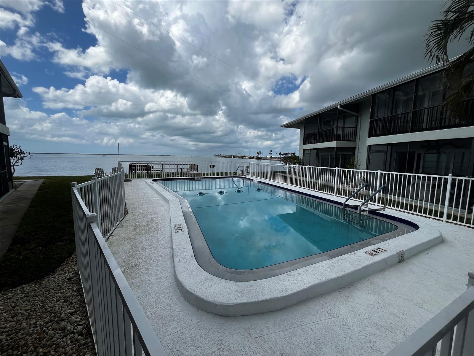 Image 21 of 39 For 2566 Gary Circle 5