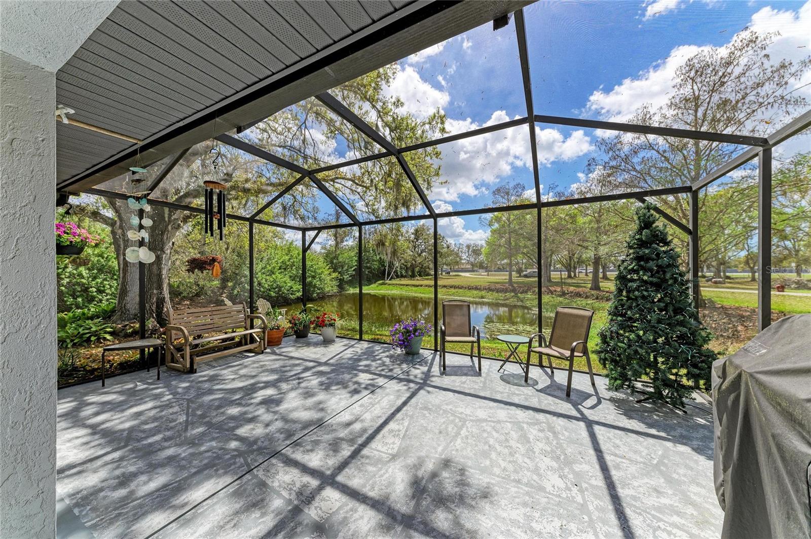 Image 23 of 45 For 4609 44th Avenue E