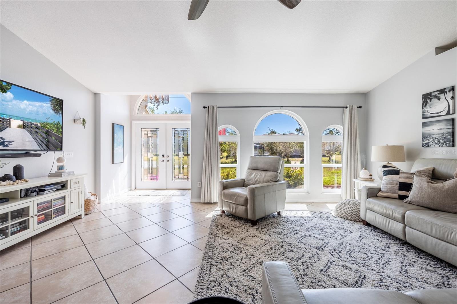 Image 11 of 44 For 2342 Beeville Avenue