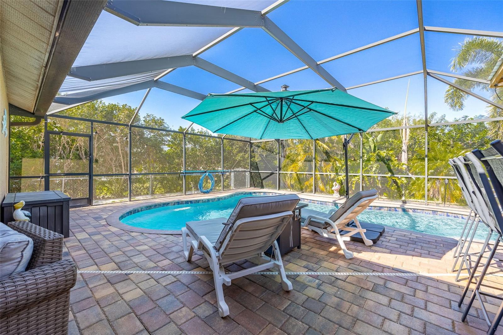 Image 29 of 44 For 2342 Beeville Avenue