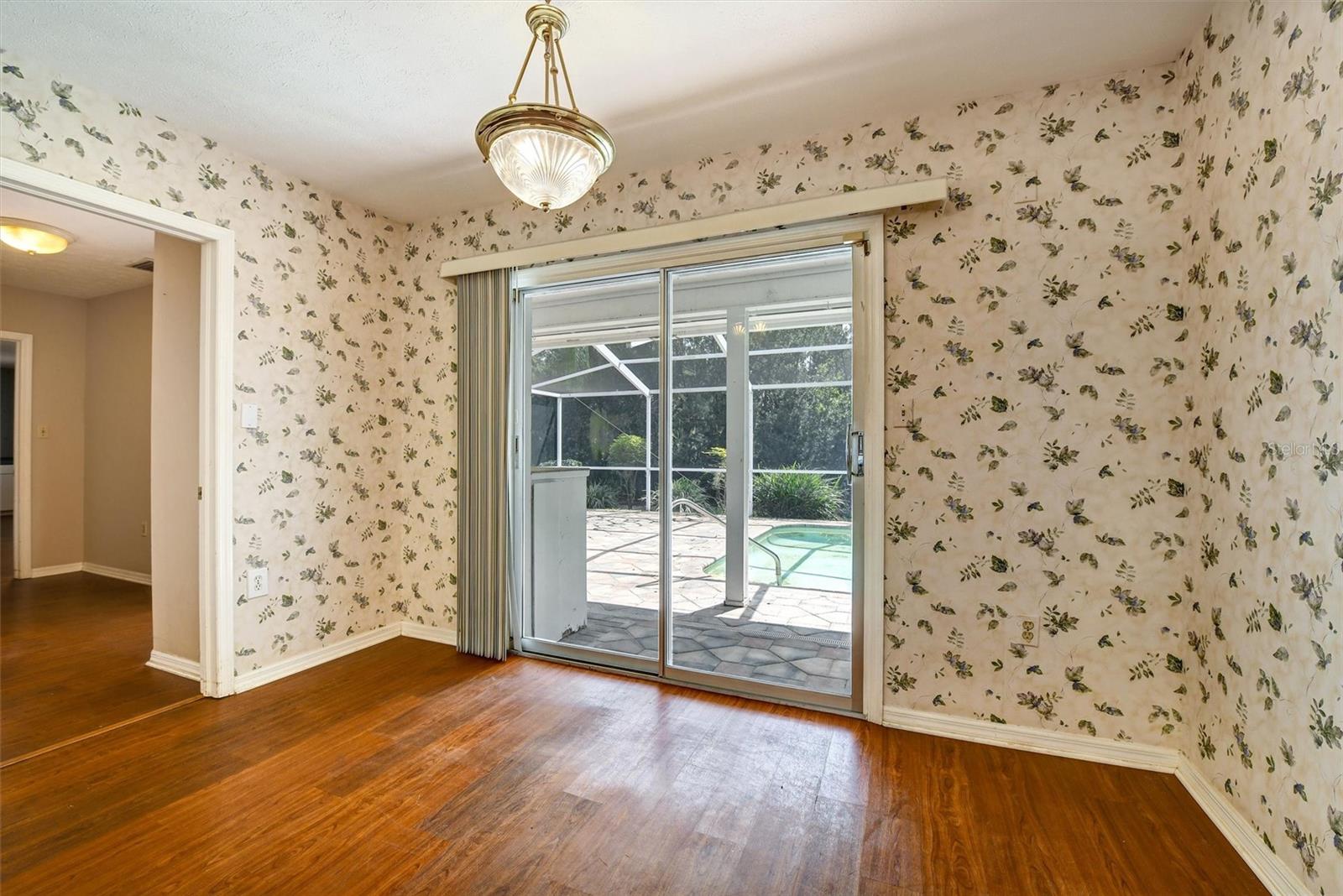 Image 13 of 38 For 1303 Brantwood Drive