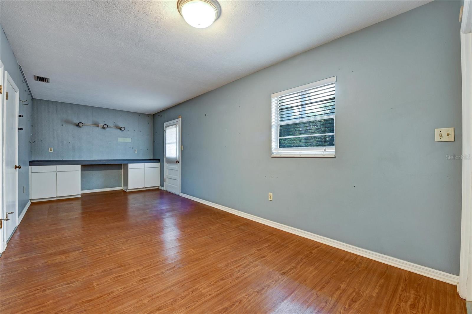 Image 15 of 38 For 1303 Brantwood Drive