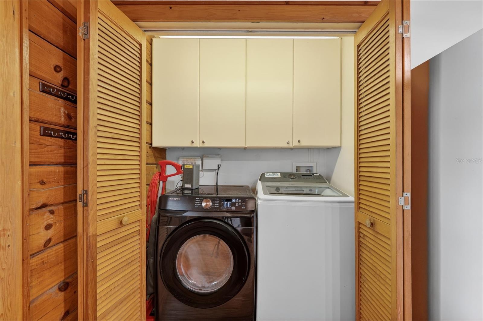 Image 15 of 90 For 6888 Myakka Valley Trl