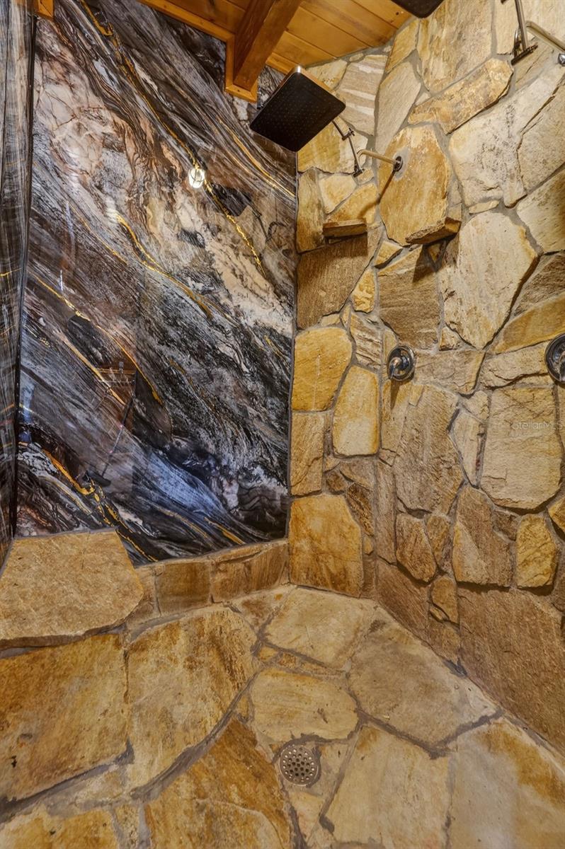 Image 21 of 90 For 6888 Myakka Valley Trl