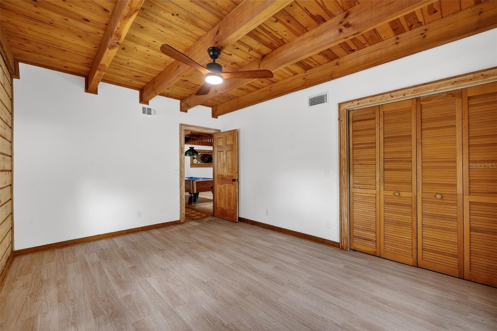 Image 24 of 90 For 6888 Myakka Valley Trl