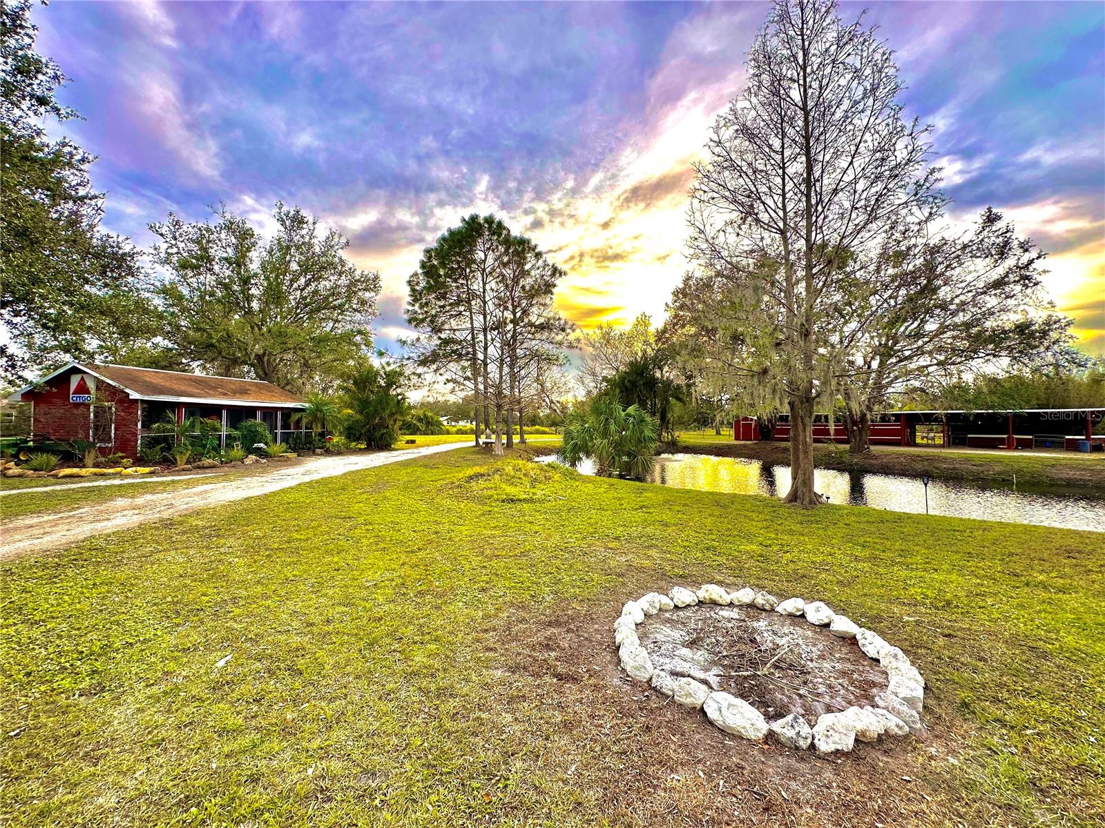 Image 47 of 90 For 6888 Myakka Valley Trl