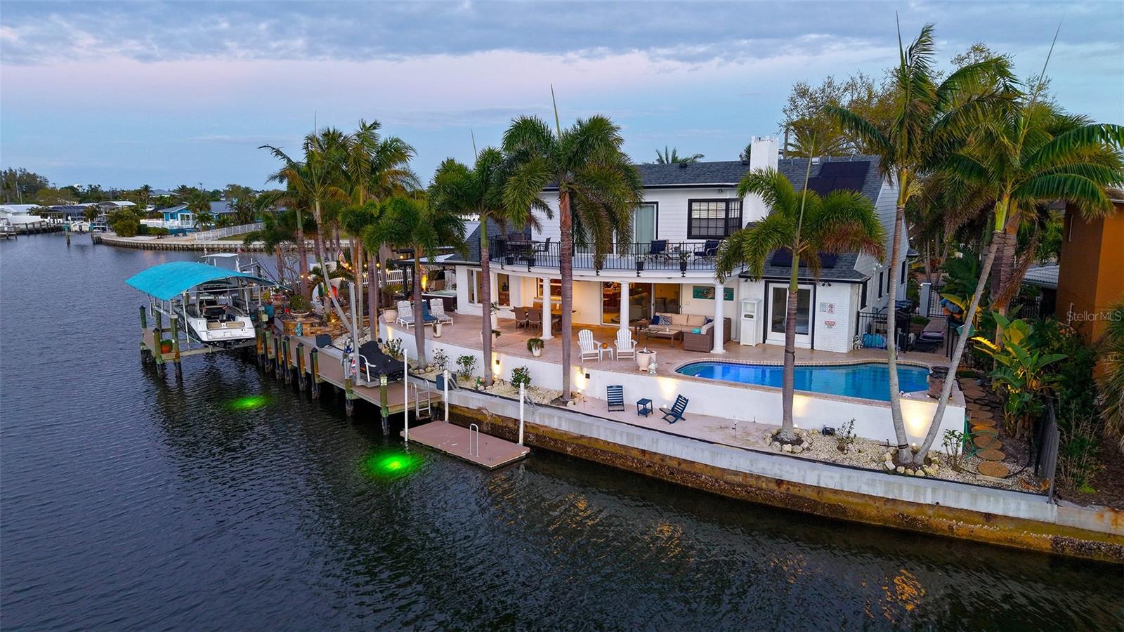 Image 2 of 54 For 10432 Spoonbill Road W