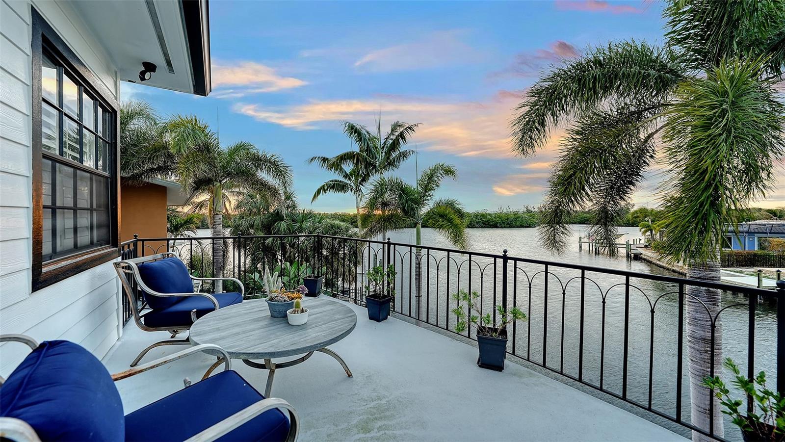 Image 20 of 54 For 10432 Spoonbill Road W