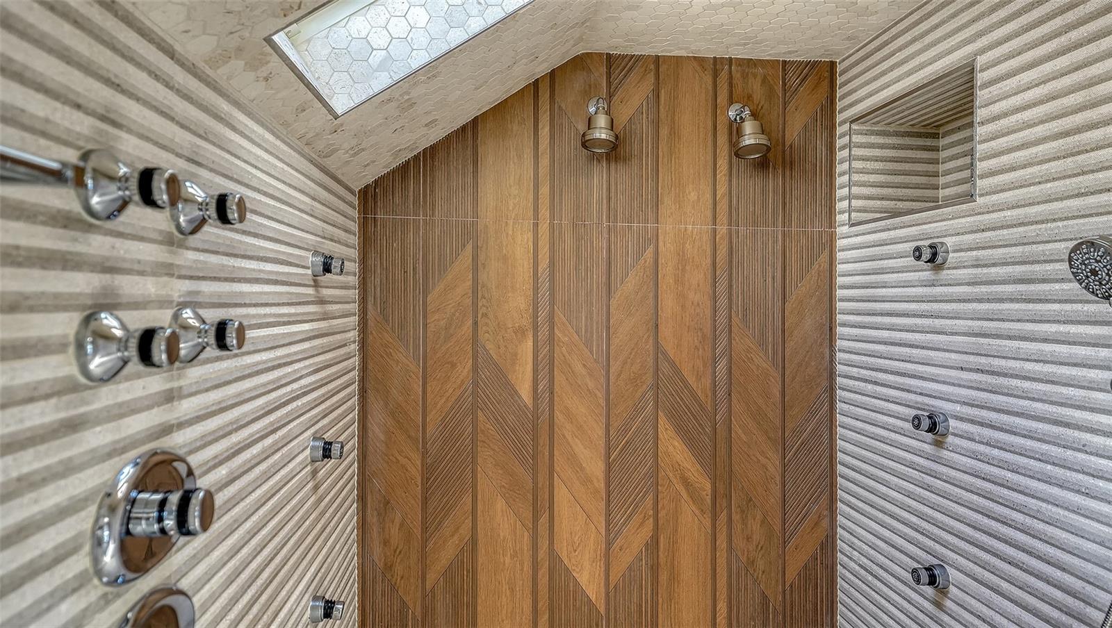 Image 41 of 54 For 10432 Spoonbill Road W