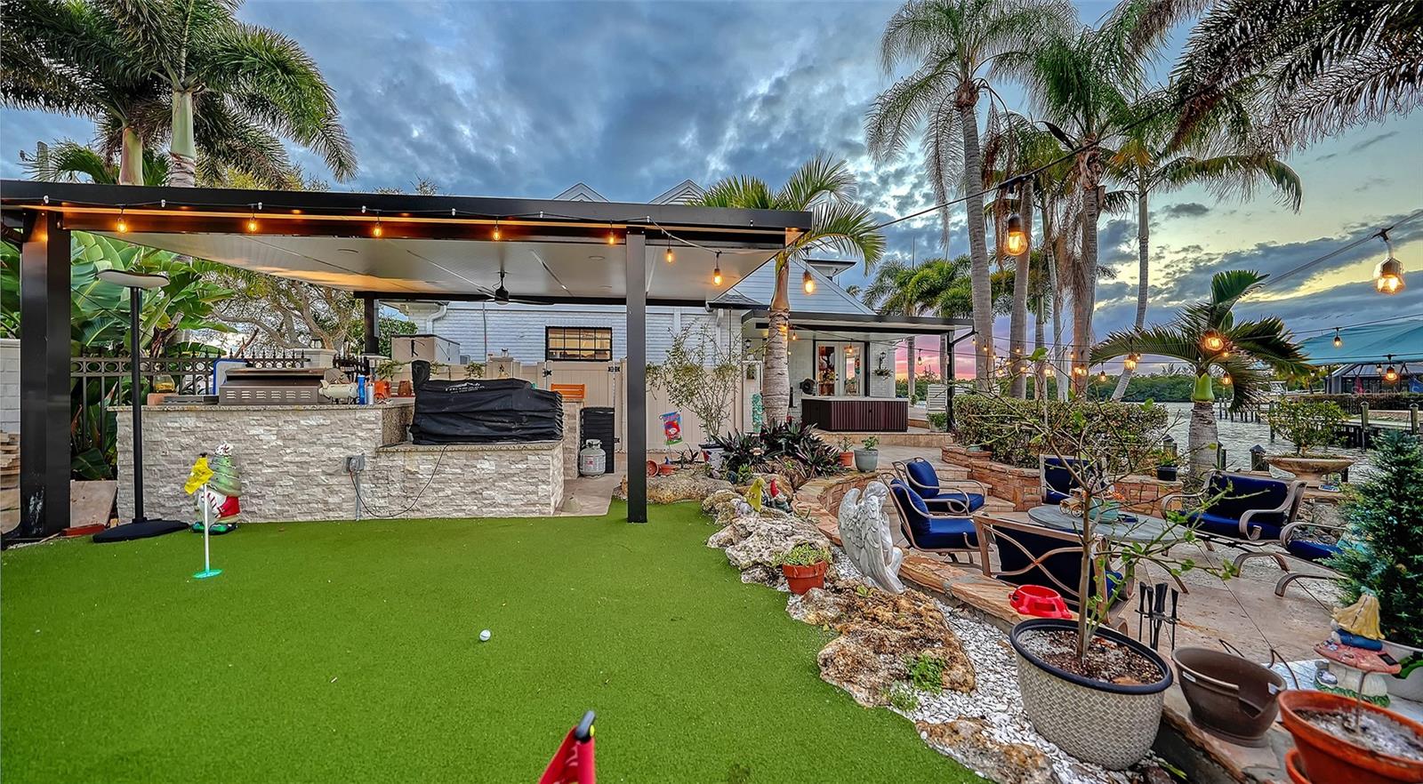 Image 47 of 54 For 10432 Spoonbill Road W